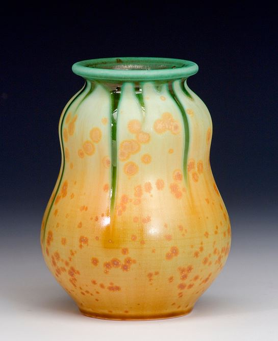 Samantha.Henneke.Yellowvase